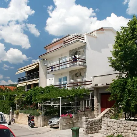 5553e * Crikvenica