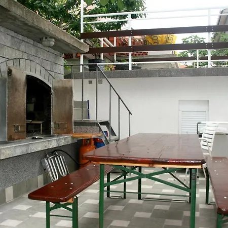 Apartment 5553e