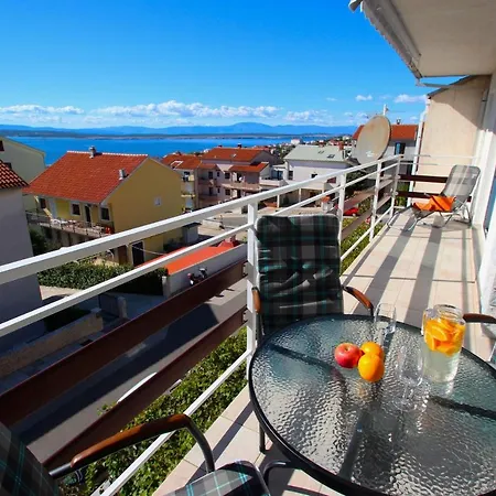 Apartment 5553e
